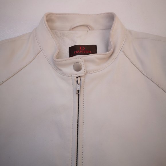 Danier Leather Ladies Off White Motto Style Leather Jacket - Picture 4 of 16
